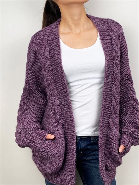 oversized slouchy sweater knitting pattern.